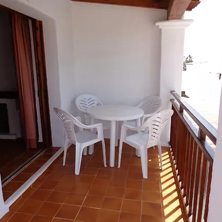 Pinares Benet Апартаменты *